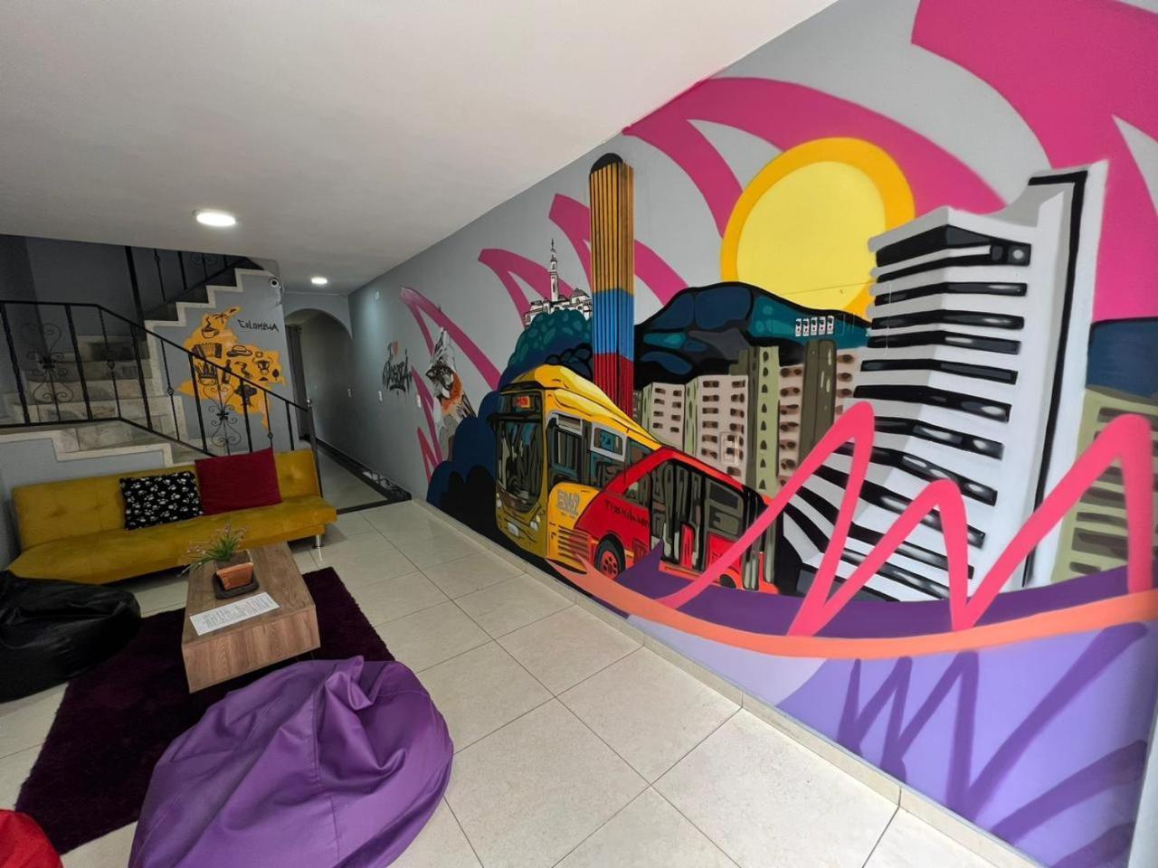 Habitacion Cerca Aeropuerto El Dorado Богота Екстериор снимка